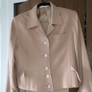 Women’s blazer pants set